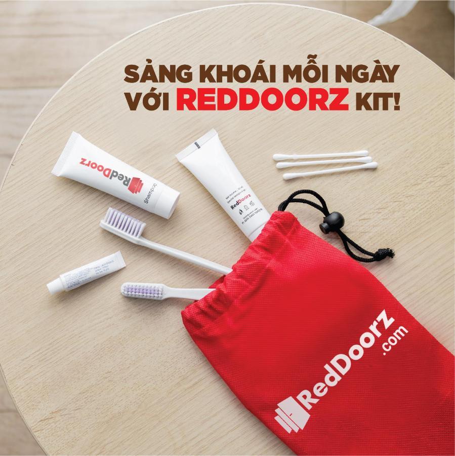 הו צ'י מין סיטי Reddoorz Plus New Sun Hotel מראה חיצוני תמונה